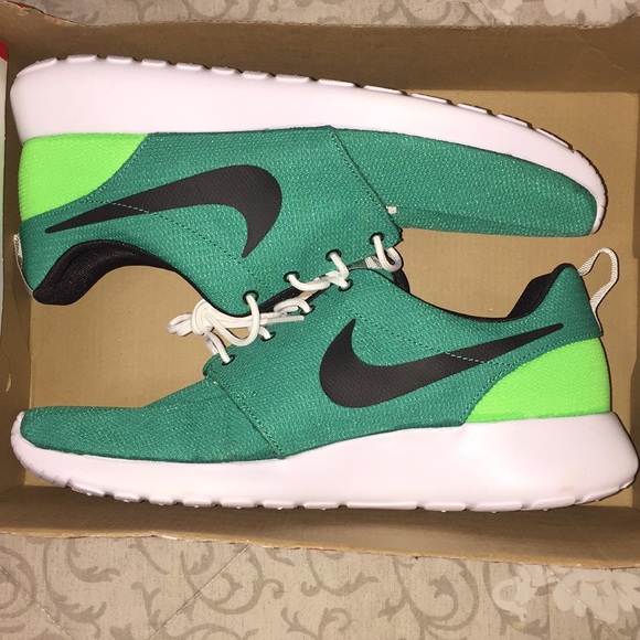 Nike Other - ✅MENS Nike Roshe One